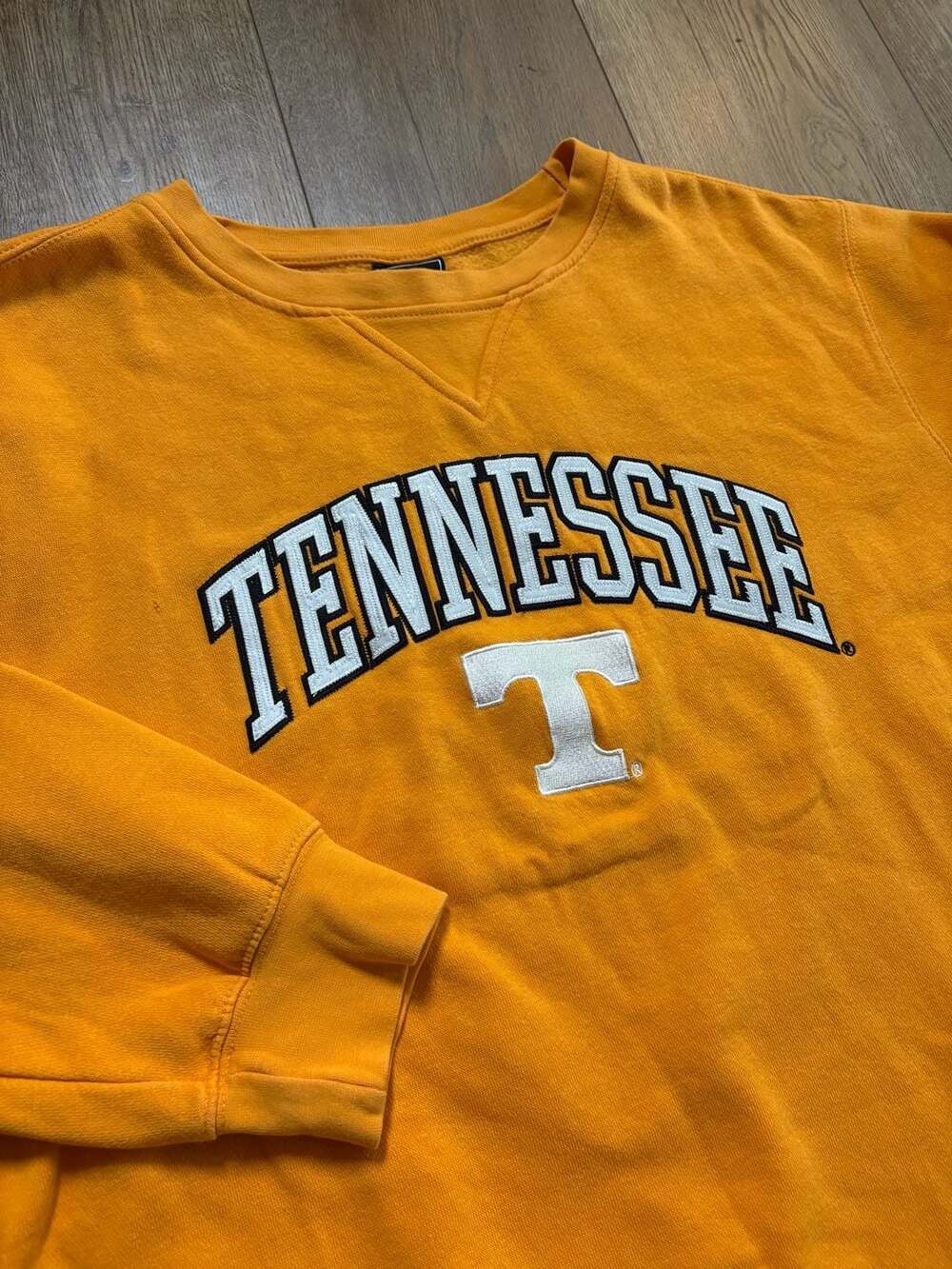 Genuine Stuff Tennessee Volunteers NCAA Crewneck Sweatshirt Orange Large